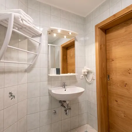 Gasthof Genussgasthof Willenshofer Sankt Kathrein am Hauenstein