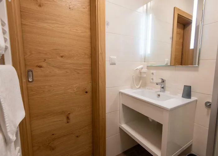 Genussgasthof Willenshofer بيت ضيافة 3*